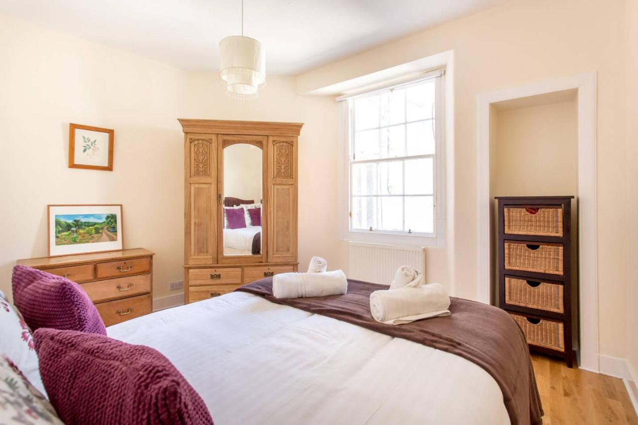 Apartmán Altido Retro Castle Retreat 2Bed Edinburgh Exteriér fotografie