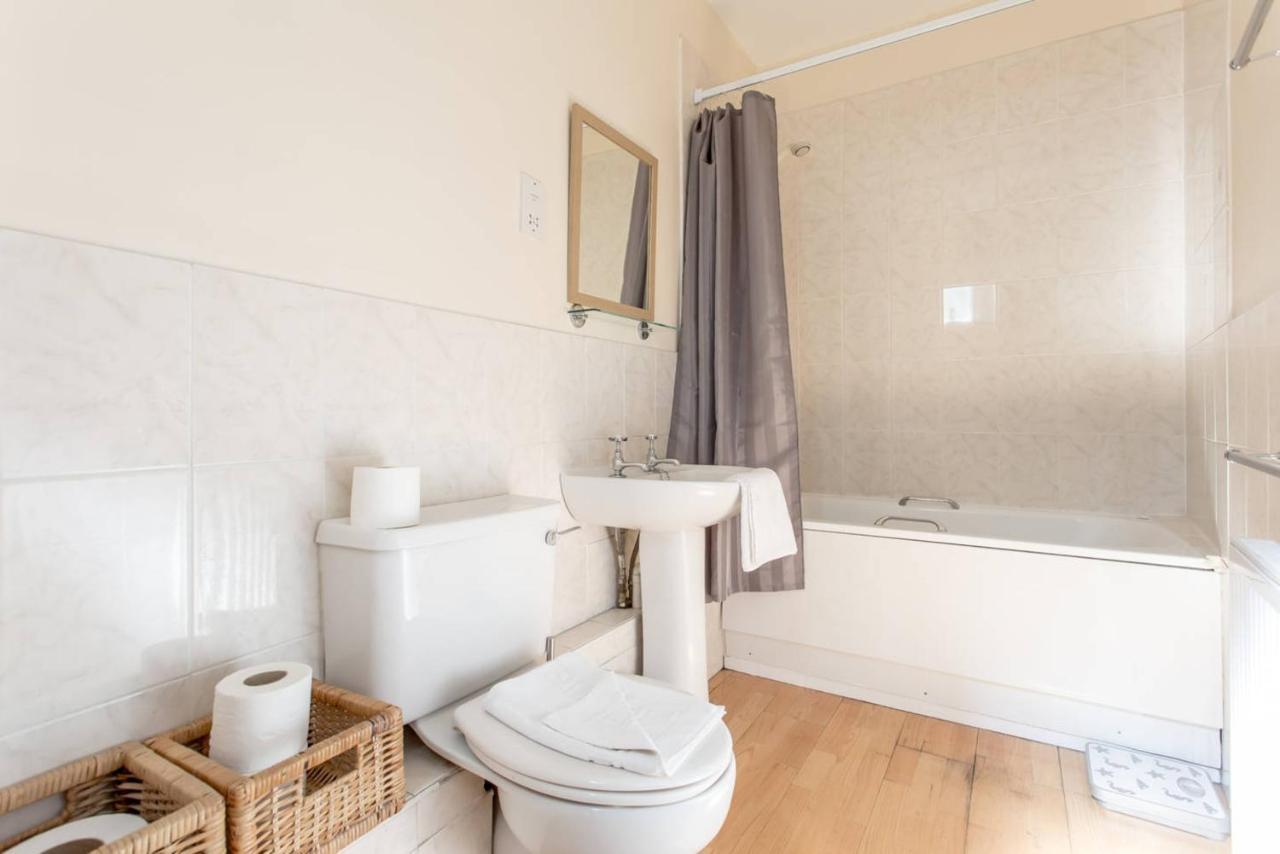 Apartmán Altido Retro Castle Retreat 2Bed Edinburgh Exteriér fotografie